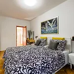 Sun & Sea Apartment *