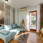 Sun & Sea Apartment *