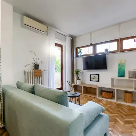Sun & Sea Apartment