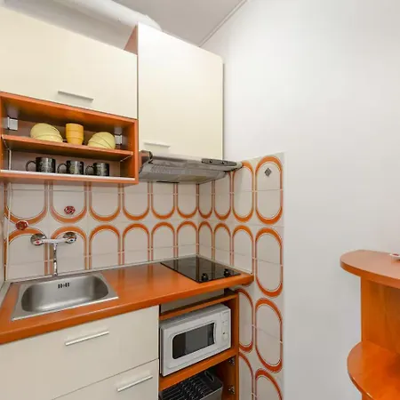 Sun & Sea Apartment
