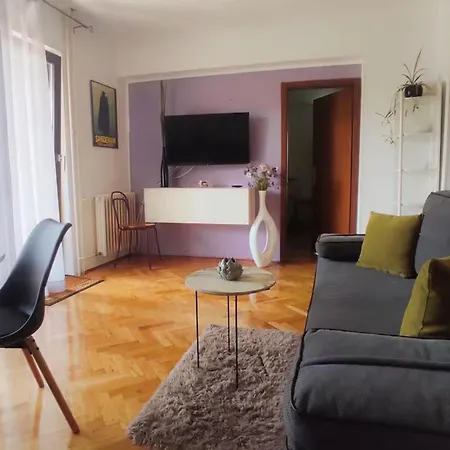 Sun & Sea Apartment *