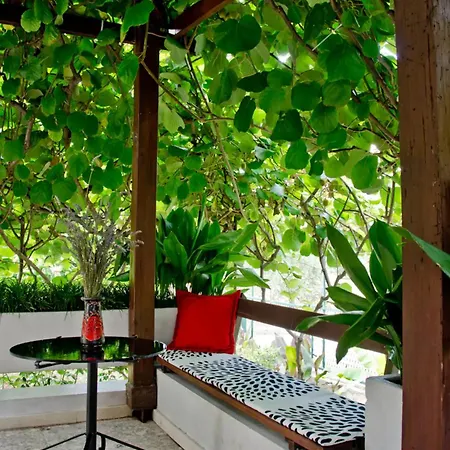 Sun & Sea Apartment *